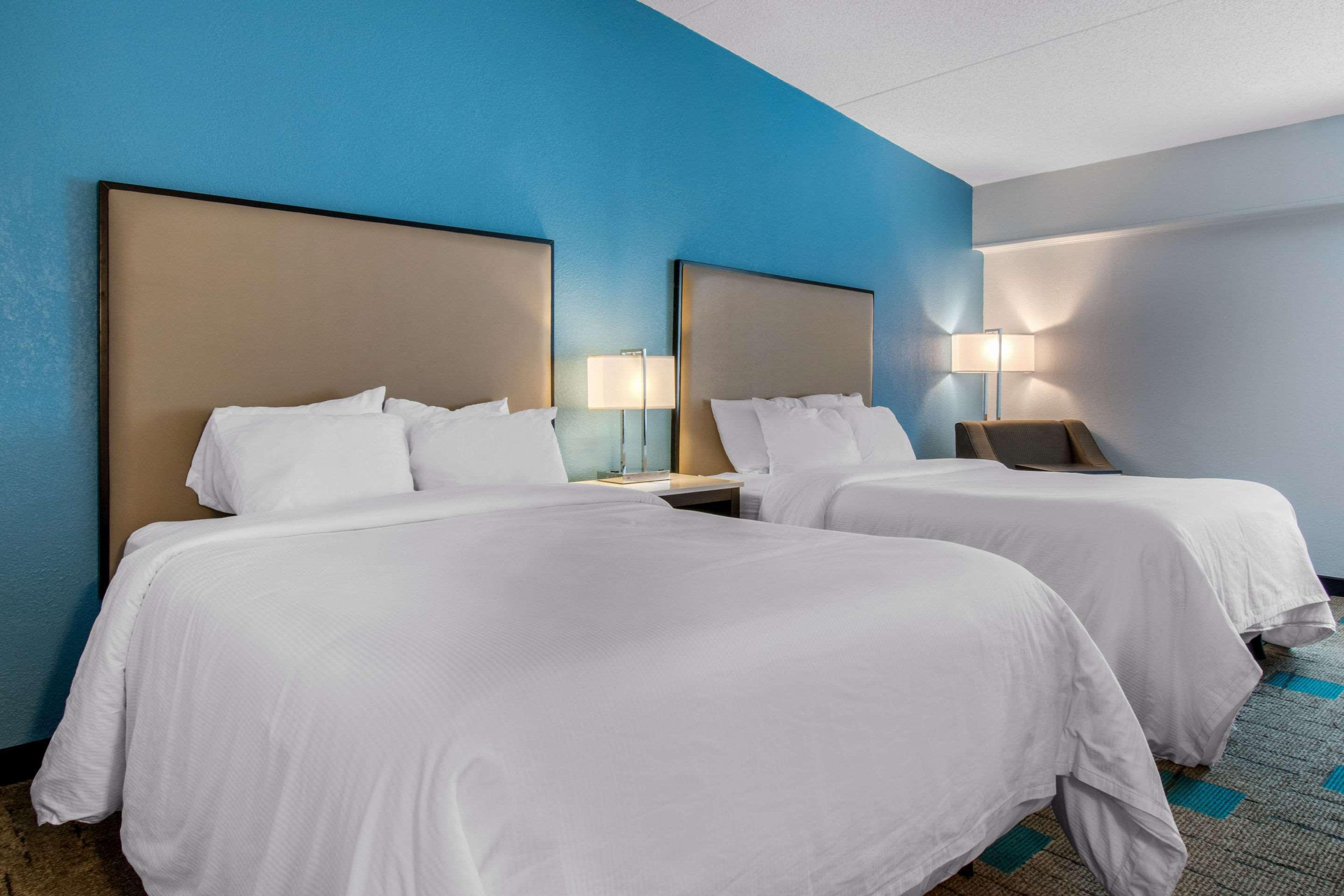 Hawthorn Extended Stay By Wyndham Chambersburg Exterior photo