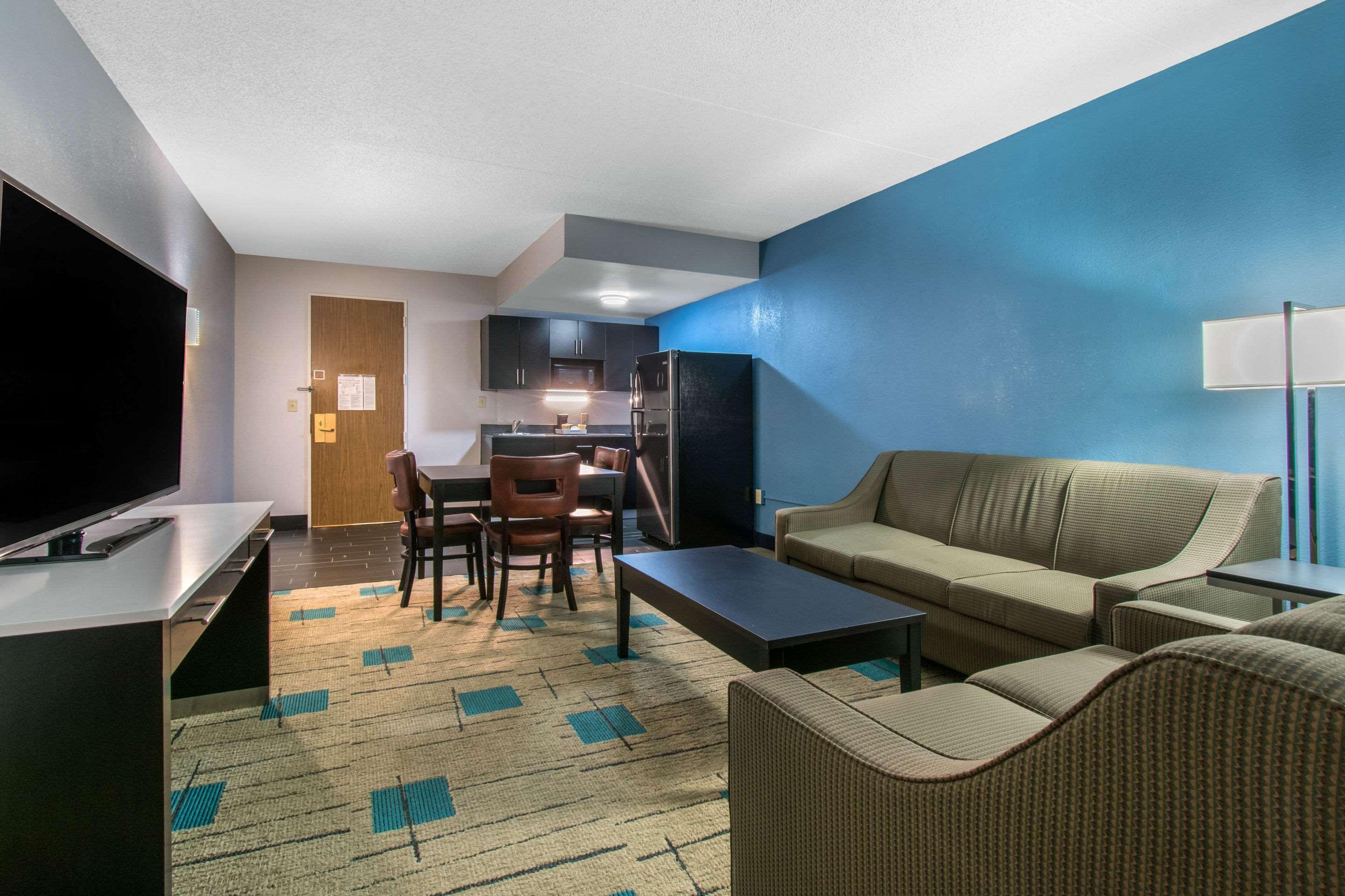 Hawthorn Extended Stay By Wyndham Chambersburg Exterior photo